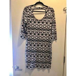 Vero Moda Body-Conscious Dress w/ Key Hole Back